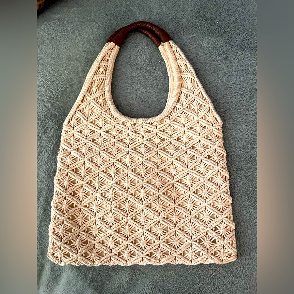 Beautiful New Banana Republic Vintage Elegant Cream Handwoven Tote Bag Large